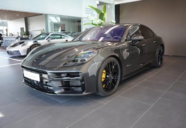 Porsche Panamera Turbo S E-Hybrid PHEV