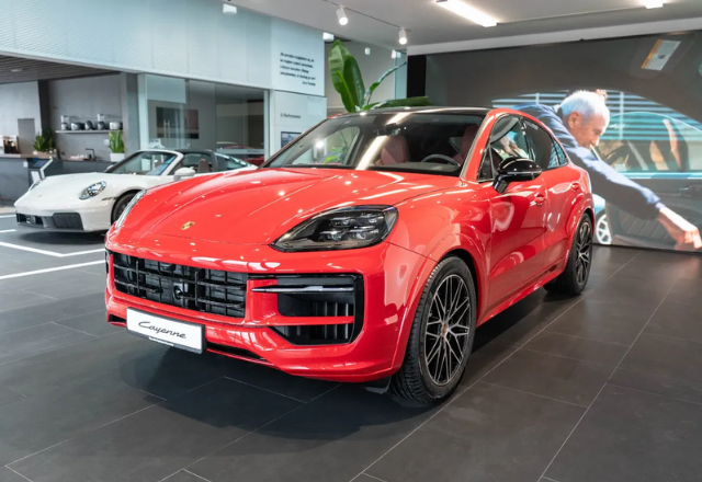Porsche Cayenne Standard