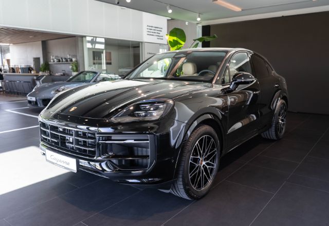 Porsche Cayenne Black Edition