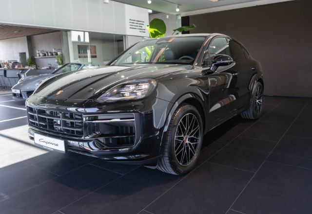 Porsche Cayenne Black Edition