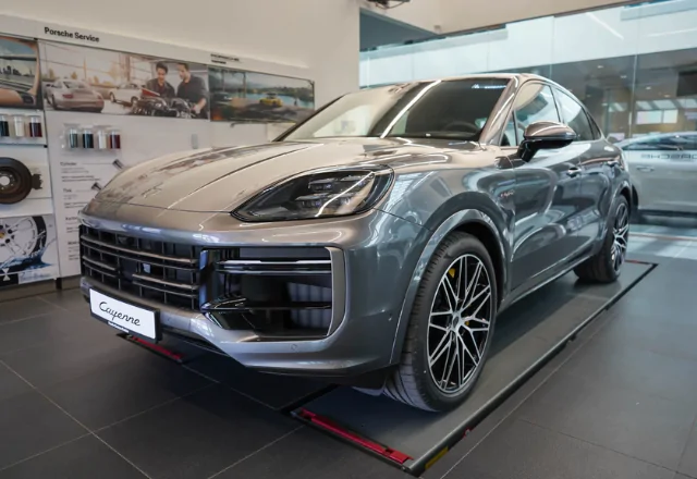 Porsche Cayenne Turbo E-Hybrid PHEV