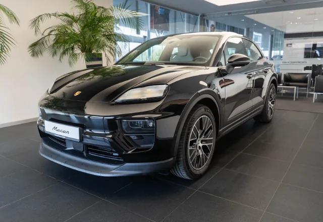 Porsche Macan 4
